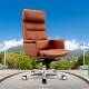 Кресло руководителя Cactus CS-LBR-CARACAS кожа крестов. алюминий. Фото товара с разных ракурсов.